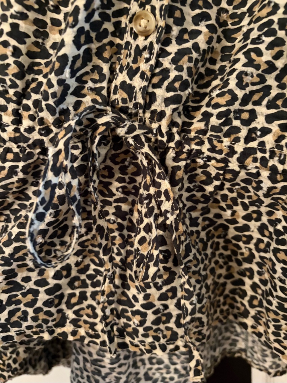 Pilcro Leopard Print Peasant Blouse PTP 24.5 - Picture 7 of 7